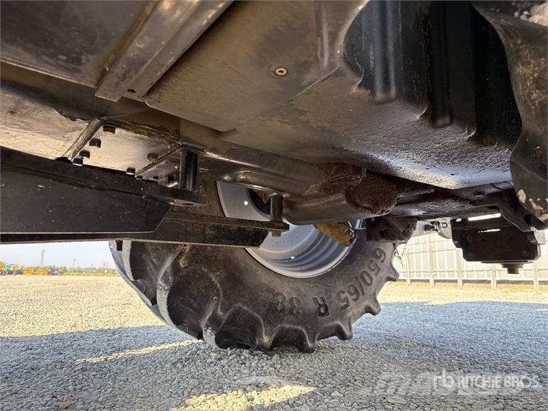 McCormick XTX145 XtraSpeed 4WD Tractor Трактори