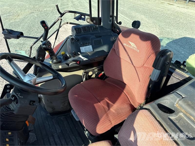 McCormick XTX145 XtraSpeed 4WD Tractor Трактори