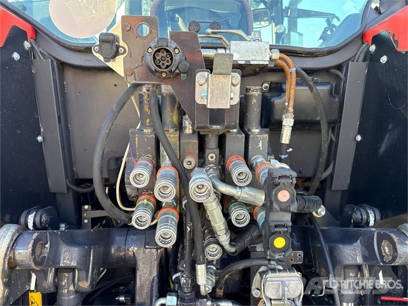 McCormick XTX145 XtraSpeed 4WD Tractor Трактори