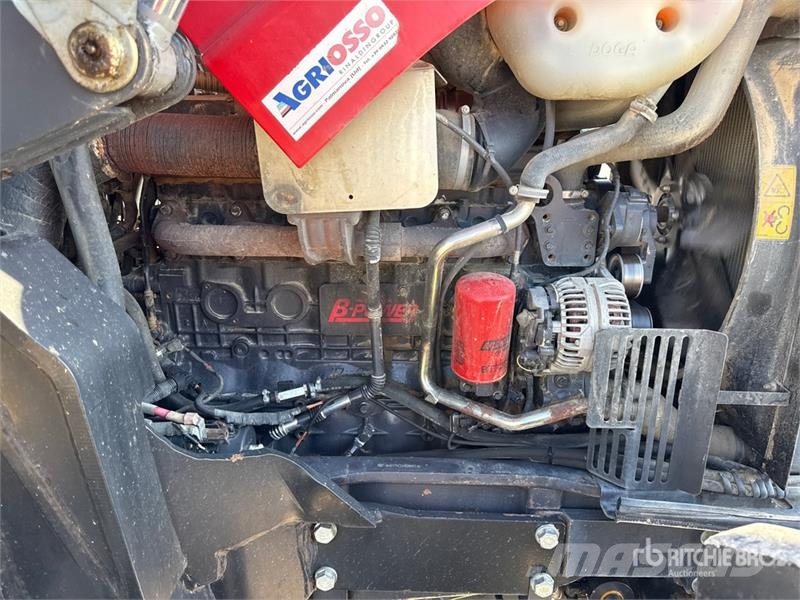 McCormick XTX145 XtraSpeed 4WD Tractor Трактори