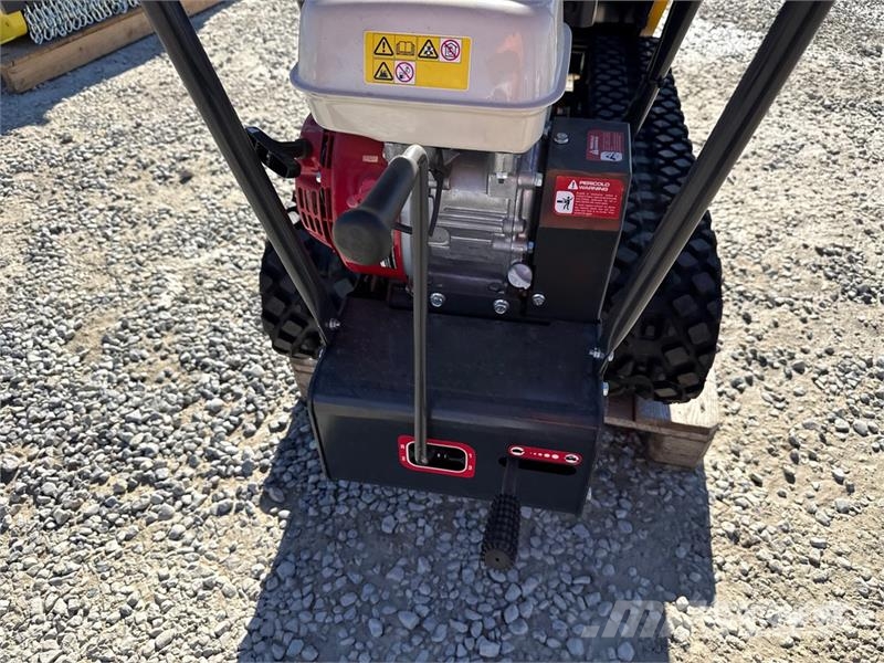  MCH T500-GX 0.5 ton Walk-Behind Crawler Concrete B Alati za betonske radove