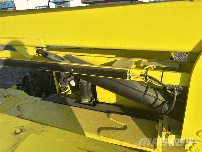 MEC 2684RT Diesel Scissor Lift Nůžková zvedací plošina