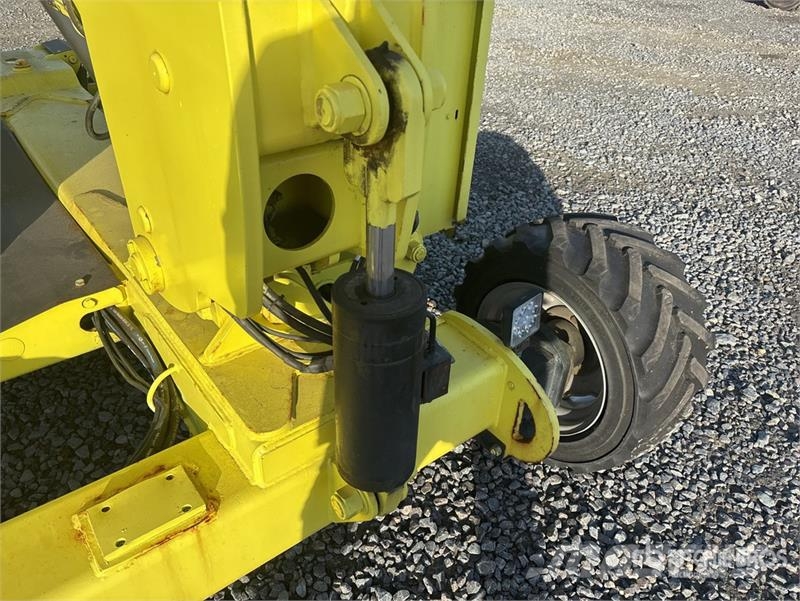 MEC 2684RT Diesel Speed Level Scissor Lift Škarjaste dvižne ploščadi