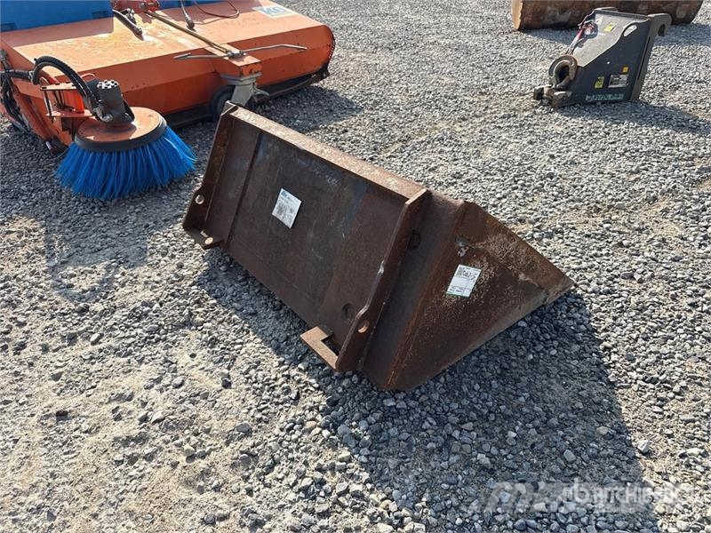MEC Skid Steer Bucket Kovalar