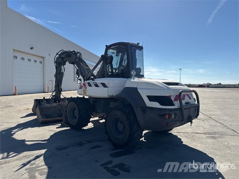 Mecalac 12MTX Pelle sur pneus