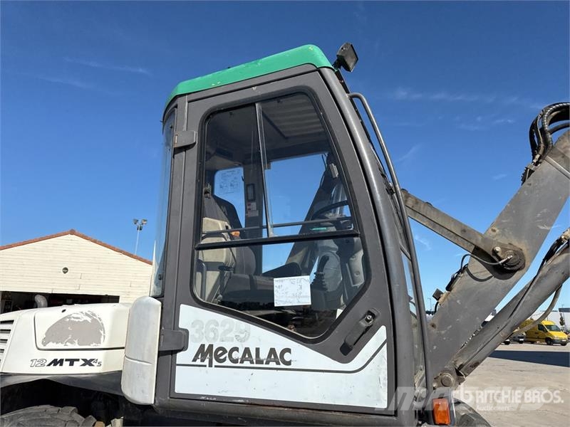 Mecalac 12MTX حفارات بعجل