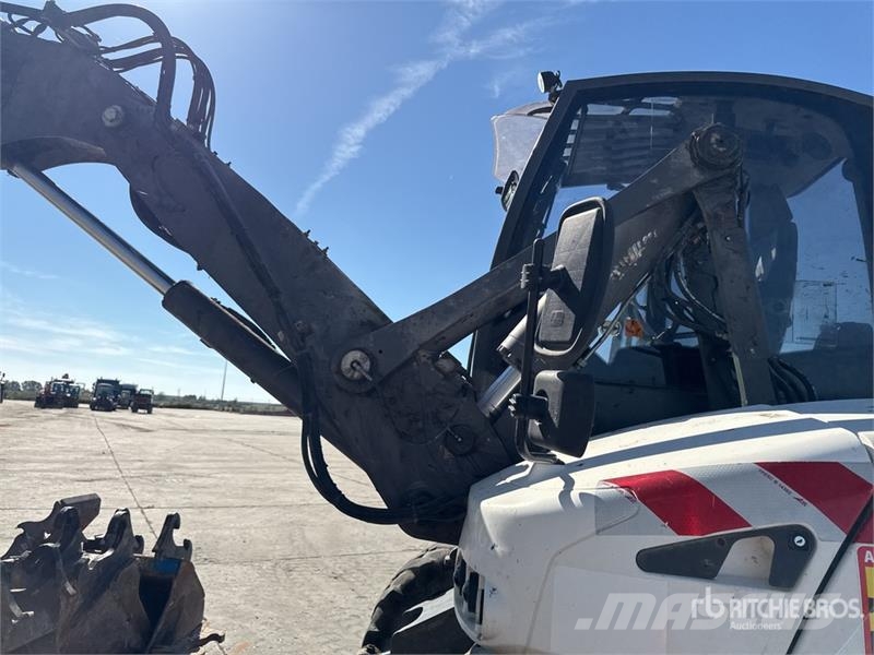 Mecalac 12MTX Pelle sur pneus