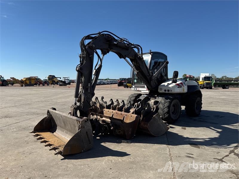 Mecalac 12MTX Pelle sur pneus