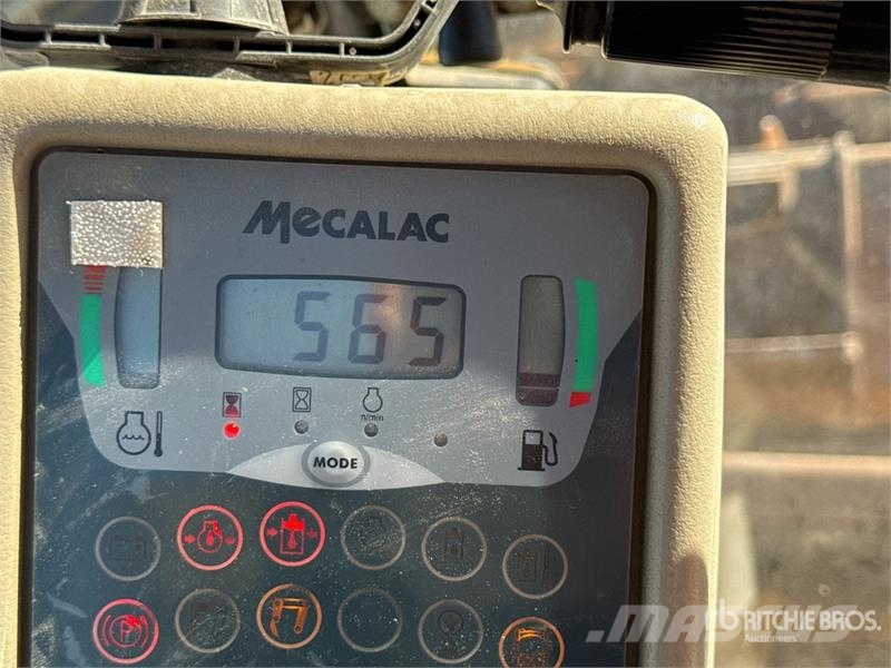 Mecalac 12MTX حفارات بعجل