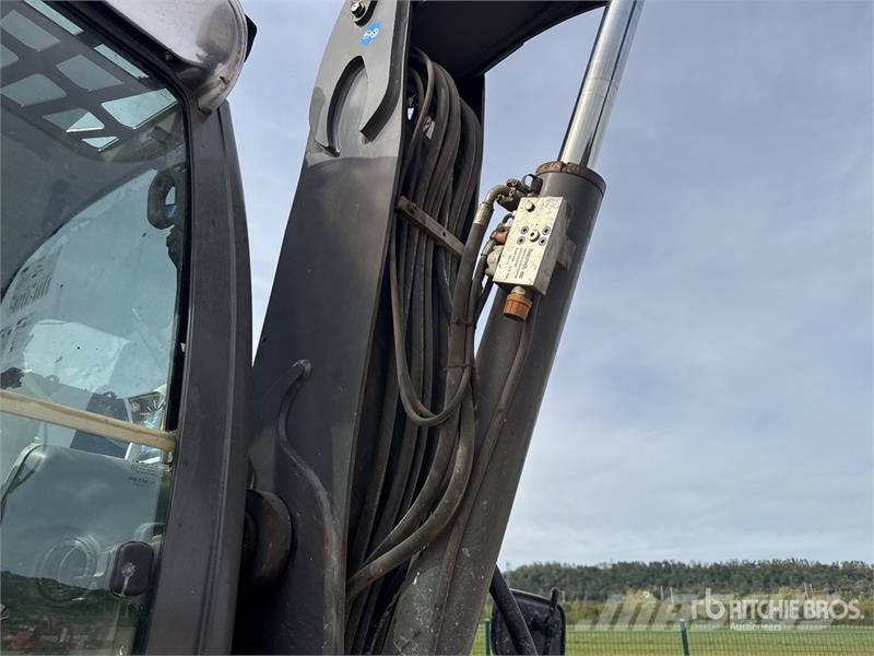 Mecalac 12MTX Wheeled excavators