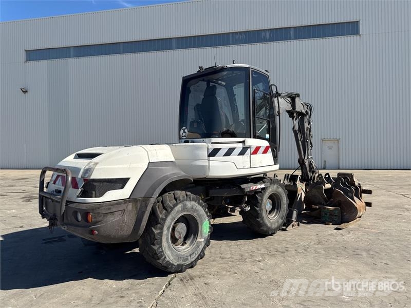 Mecalac 12MTX Pelle sur pneus