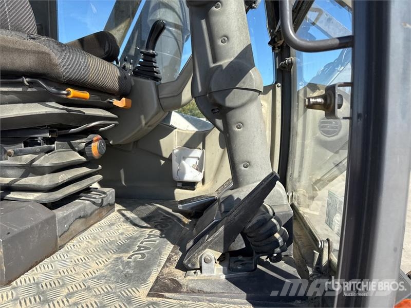 Mecalac 12MTX حفارات بعجل
