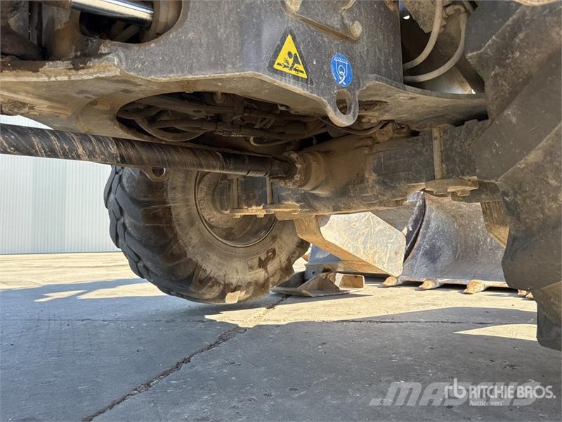 Mecalac 12MTX Pelle sur pneus