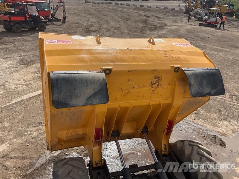 Mecalac 6MDX 6 ton 4x4 Dumper 側卸礦車