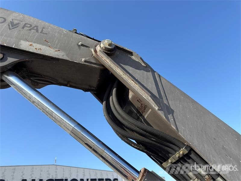 Mecalac 714MC Tracked Excavator Pásové rýpadlá