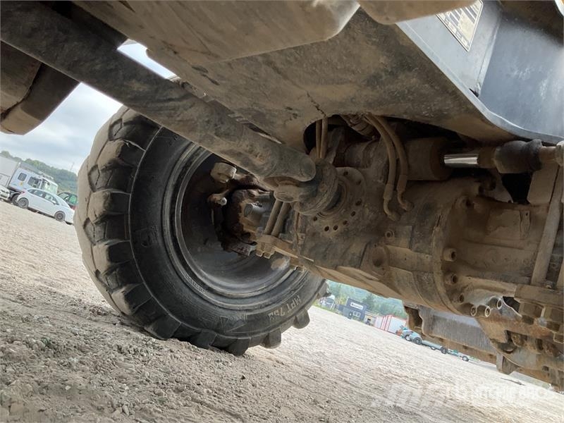 Mecalac AS700 Chargeuse Sur Pneus Wheel Loader Gumikerekes homlokrakodók