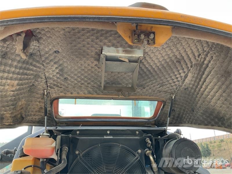 Mecalac AS700 Chargeuse Sur Pneus Wheel Loader Gumikerekes homlokrakodók
