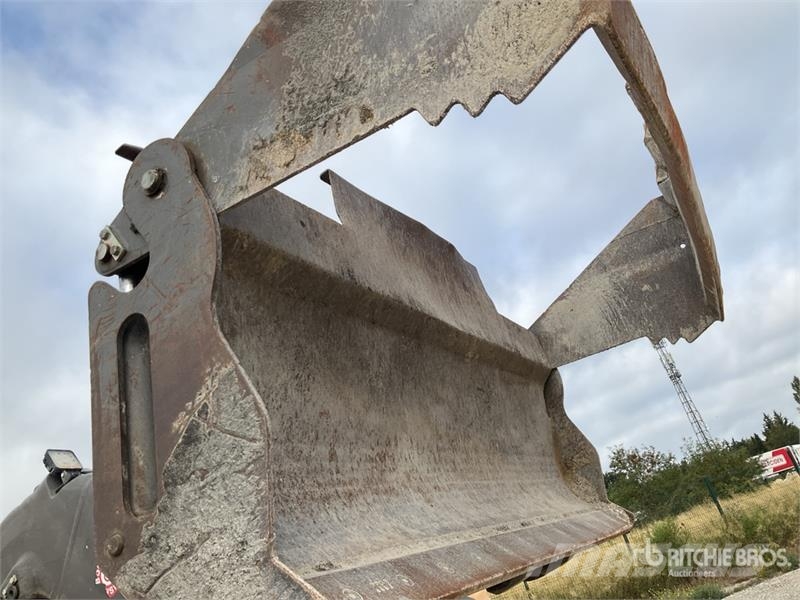 Mecalac AS700 Chargeuse Sur Pneus Wheel Loader Gumikerekes homlokrakodók