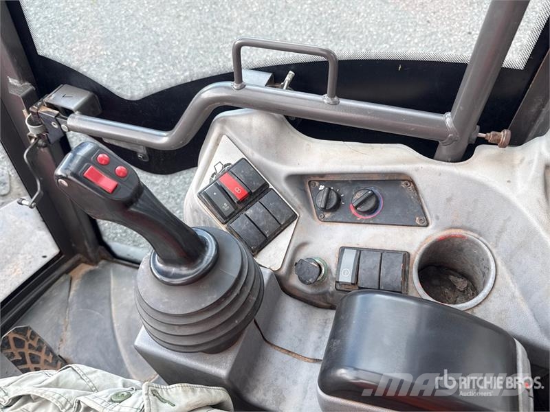 Mecalac AS850 Wheel Loader Wheel loaders