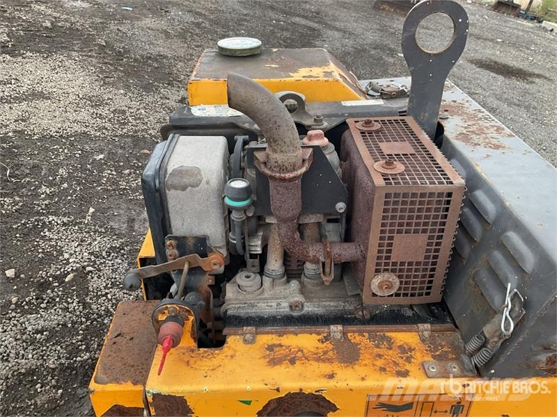 Mecalac MBR71 Otros rodillos