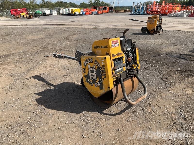 Mecalac MBR71 Walk Behind Roller Andre tromler