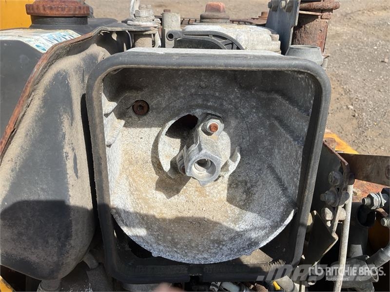 Mecalac MBR71 Walk Behind Roller Andre tromler