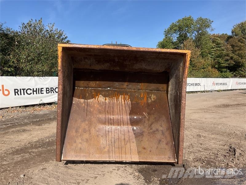 Mecalac TA3 3 ton 4x4 Dumper Wozidła kolebkowe