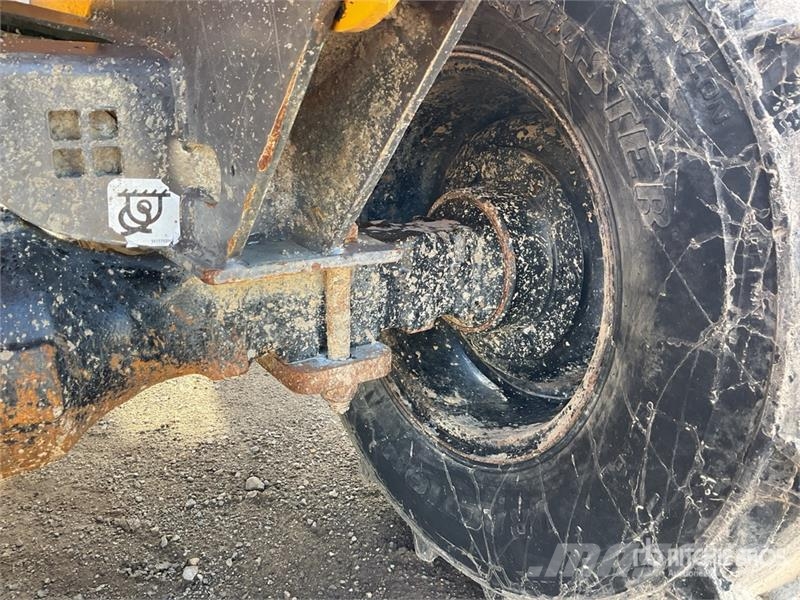 Mecalac TA3 3 ton 4x4 Dumper Wozidła kolebkowe