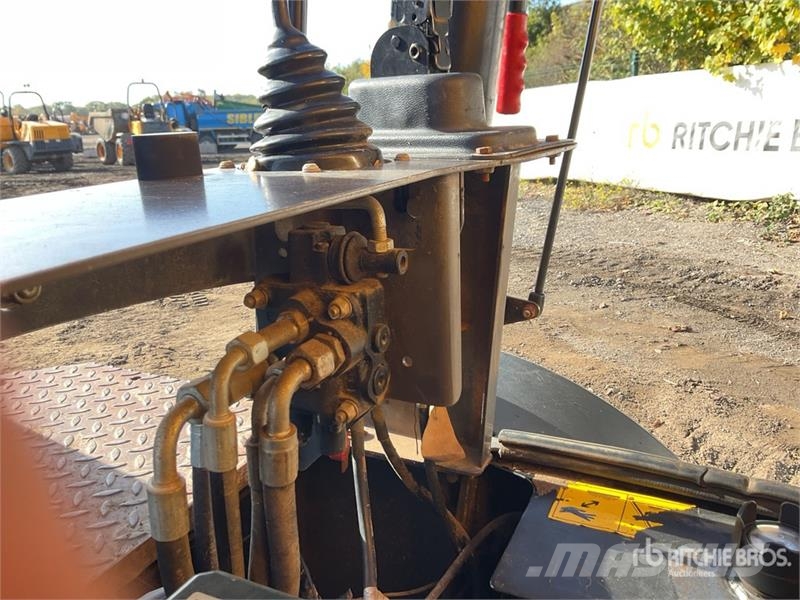 Mecalac TA3 3 ton 4x4 Dumper Wozidła kolebkowe