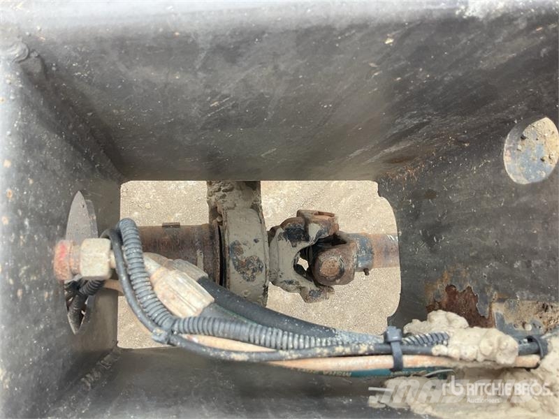 Mecalac TA6 6 ton 4x4 Dumper Stavebné sklápače
