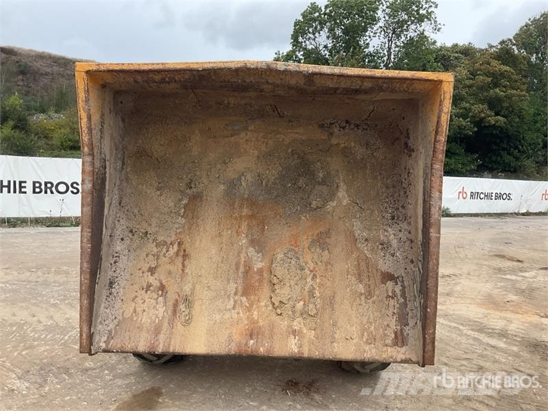 Mecalac TA6 6 ton 4x4 Dumper Stavebné sklápače
