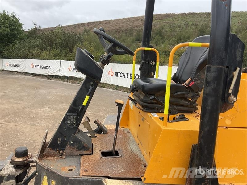 Mecalac TA6 6 ton 4x4 Dumper Stavebné sklápače