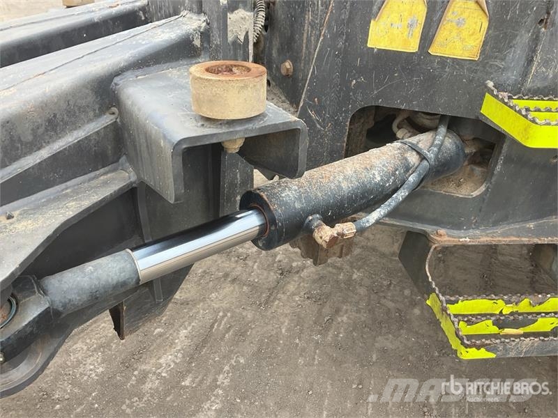 Mecalac TA6 6 ton 4x4 Dumper Stavebné sklápače