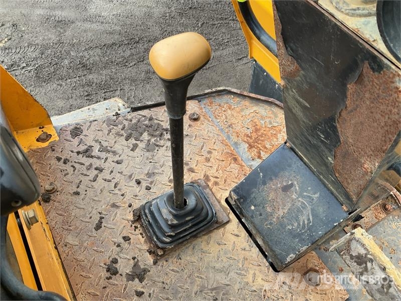 Mecalac TA9 Mezei dömperek
