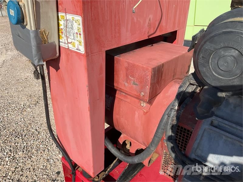 Mecc Alte ECO28-1L/4 Generator Set Dizel agregati
