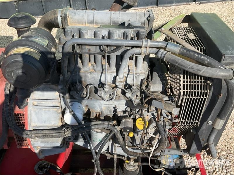 Mecc Alte ECO28-1L/4 Generator Set Dizel agregati