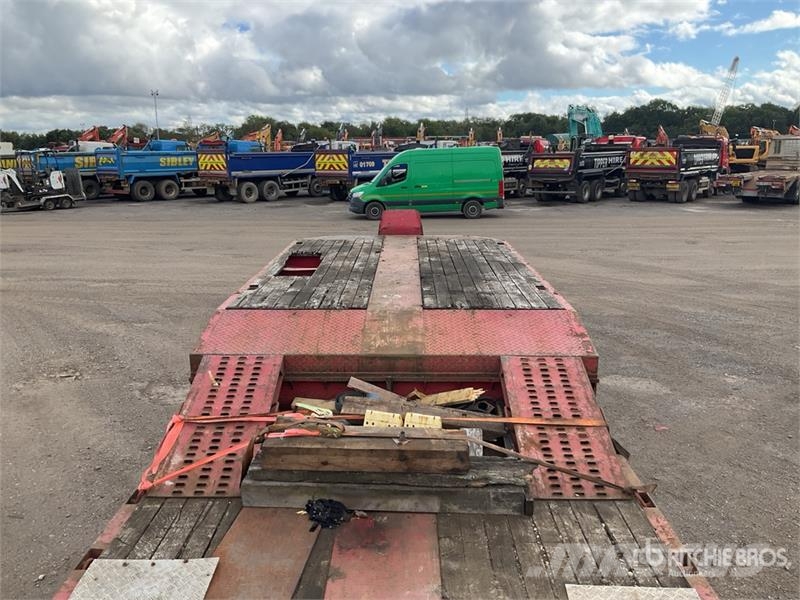 Mega MNN Quad/A Extendable Extendable Step Deck Trailer Dieplader