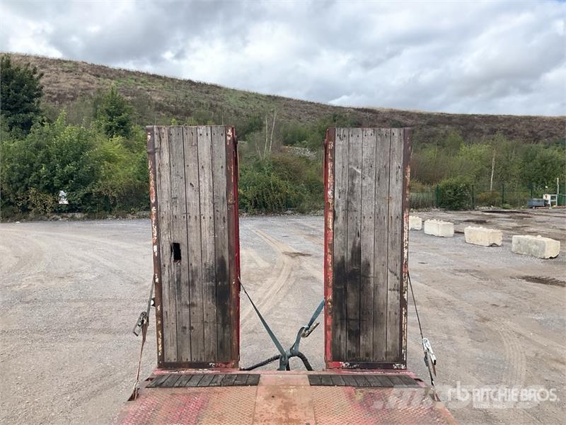Mega MNN Quad/A Extendable Extendable Step Deck Trailer Dieplader