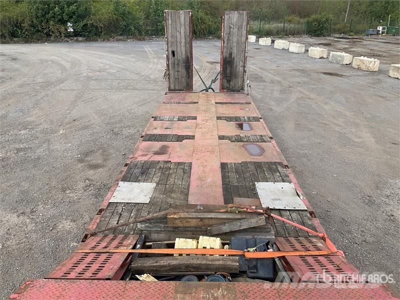Mega MNN Quad/A Extendable Extendable Step Deck Trailer Dieplader