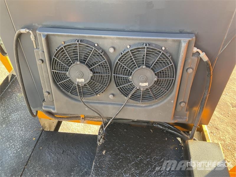 Menart 1032 MTRA Compost Turner Other components