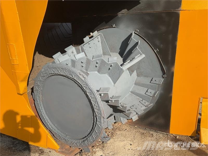 Menart 1032 MTRA Compost Turner Other components