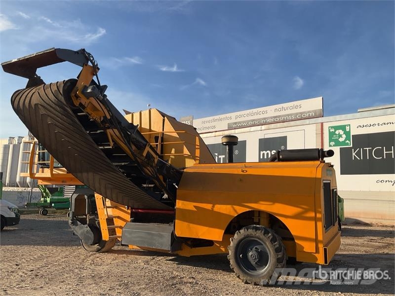 Menart 1032 MTRA Compost Turner Other components