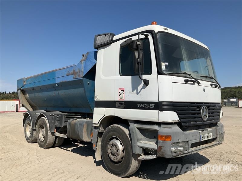 Mercedes-Benz 6x4 Sleeper Camion Benne T/A Dump Truck Kipper