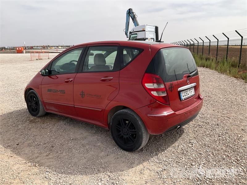 Mercedes-Benz A160 Automobile سيارات