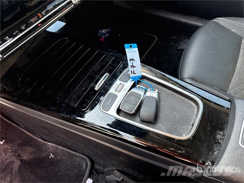 Mercedes-Benz A250 Plug-In Hybrid E PLUG-IN ADVANCED PROGRESSIVE Cars