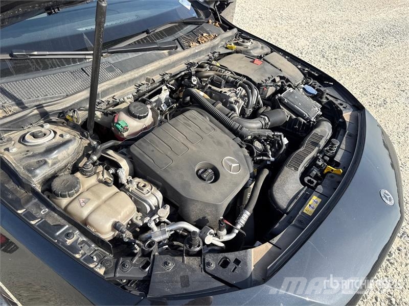 Mercedes-Benz A250 Plug-In Hybrid E PLUG-IN ADVANCED PROGRESSIVE Cars