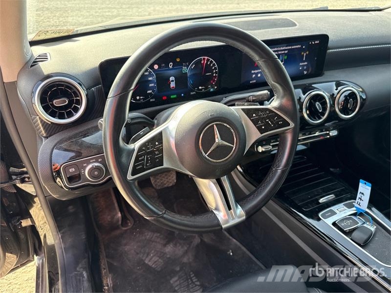 Mercedes-Benz A250 Plug-In Hybrid E PLUG-IN ADVANCED PROGRESSIVE Cars