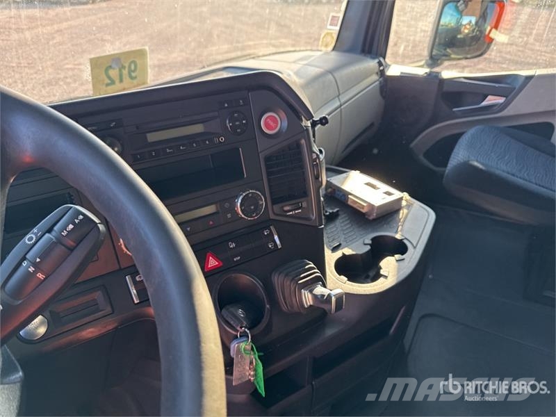 Mercedes-Benz Actros 1842 4x2 Tracteur Routier Cabine Couchette Vilcēji