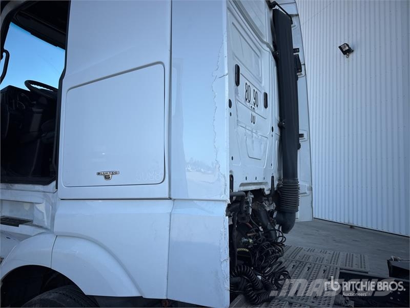 Mercedes-Benz Actros 1842 4x2 Tracteur Routier Cabine Couchette Naudoti vilkikai