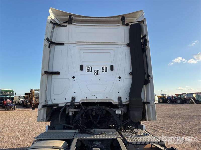 Mercedes-Benz Actros 1842 4x2 Tracteur Routier Cabine Couchette Vilcēji